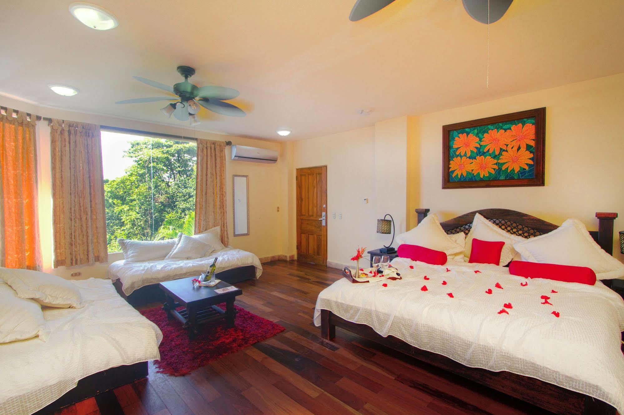 Issimo Suites Boutique Hotel & Spa - Adults Only Manuel Antonio Εξωτερικό φωτογραφία